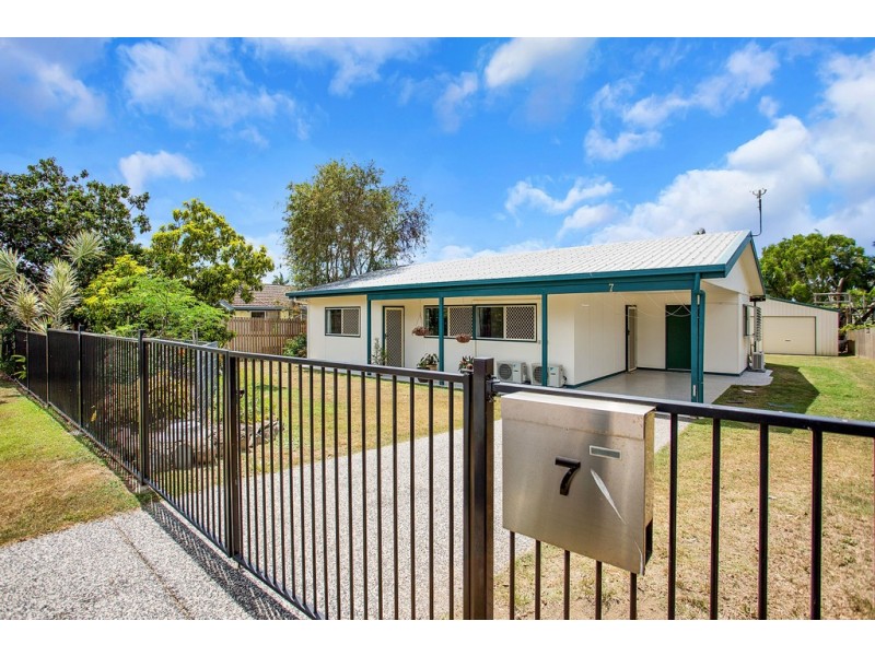 7 Amelia Drive, North Mackay QLD 4740
