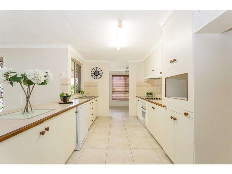 6 Mclaughlin Drive, Eimeo QLD 4740