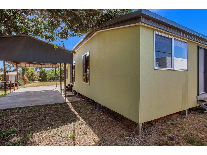 9 Campbell Street, Andergrove QLD 4740