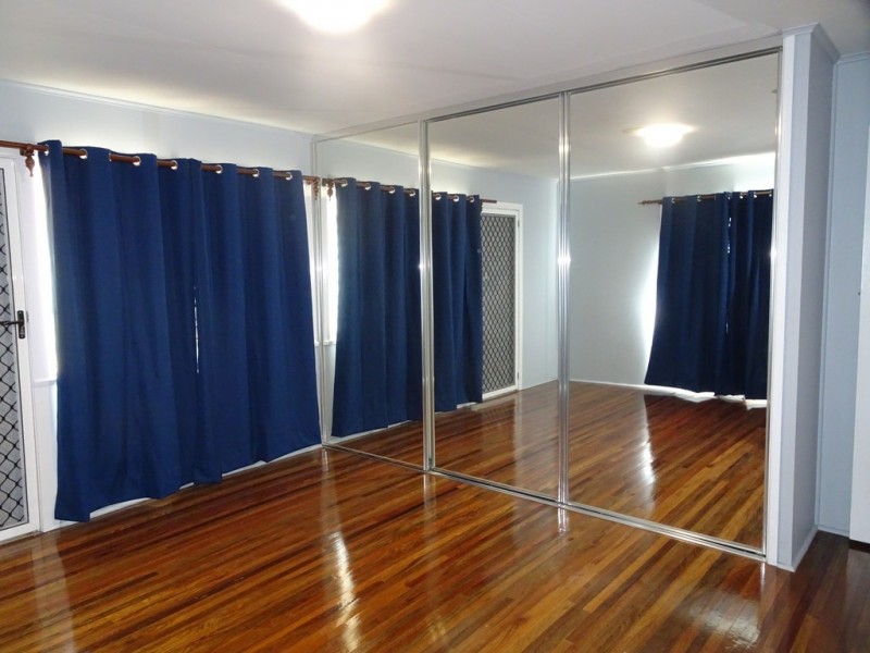 19 Barton Street, West Mackay QLD 4740