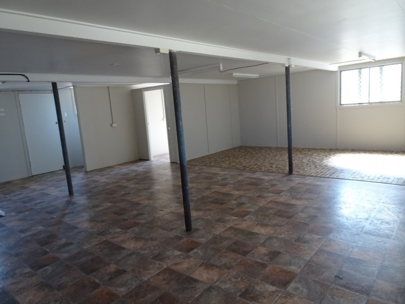 19 Barton Street, West Mackay QLD 4740