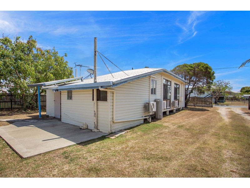 6 Howland Street, North Mackay QLD 4740