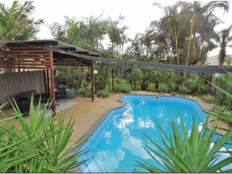 4 Etwell Court, Walkerston QLD 4751