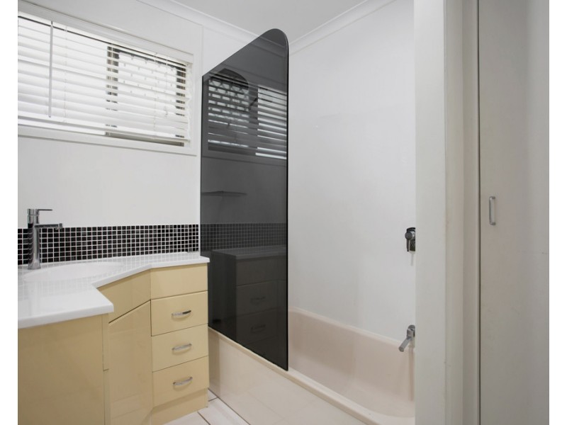 3/43 Holland Street, West Mackay QLD 4740