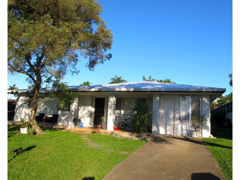 4 Andrew Milne Drive, Mount Pleasant QLD 4740