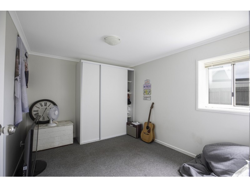 20 Davey Street, Glenella QLD 4740