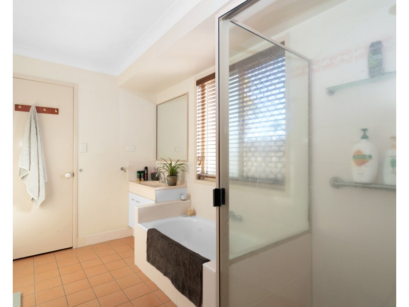 32 Spinnaker Way, Bucasia QLD 4750