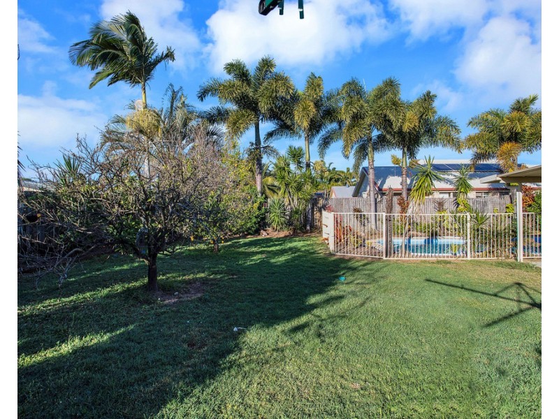 32 Spinnaker Way, Bucasia QLD 4750