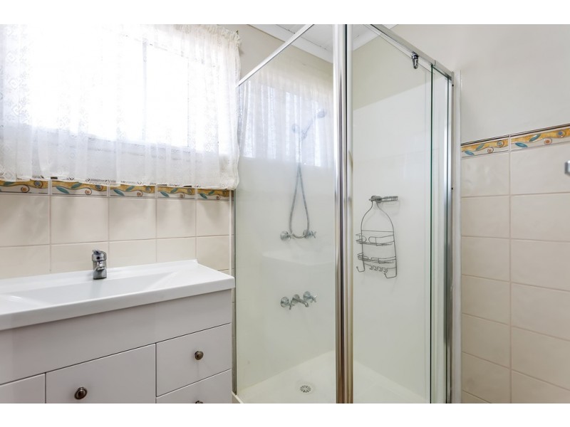 11 Pelican Street, Slade Point QLD 4740