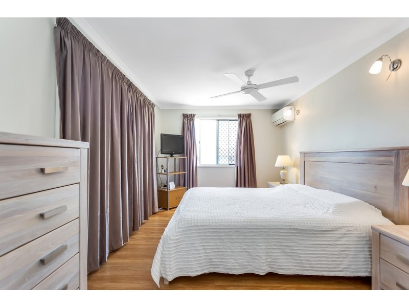 11 Pelican Street, Slade Point QLD 4740