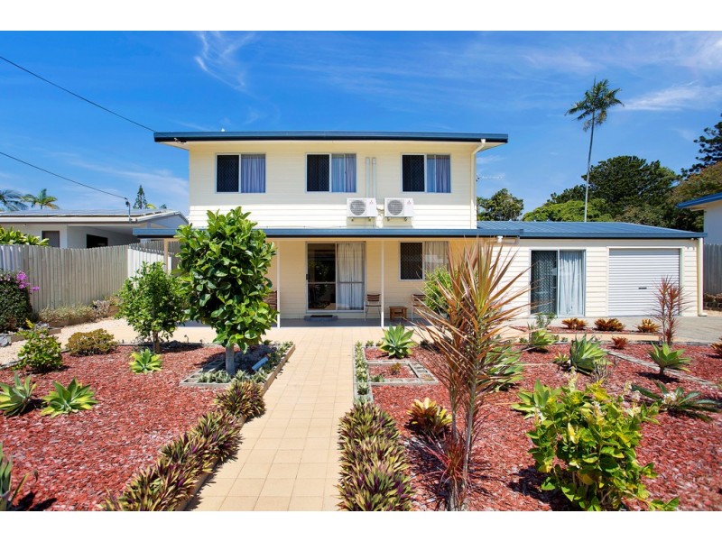 11 Pelican Street, Slade Point QLD 4740