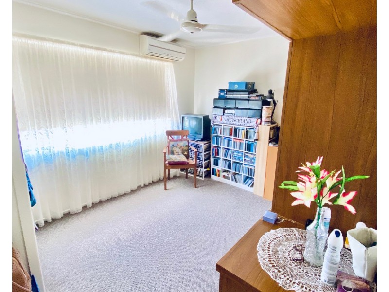 4 Peak Downs Highway, Walkerston QLD 4751