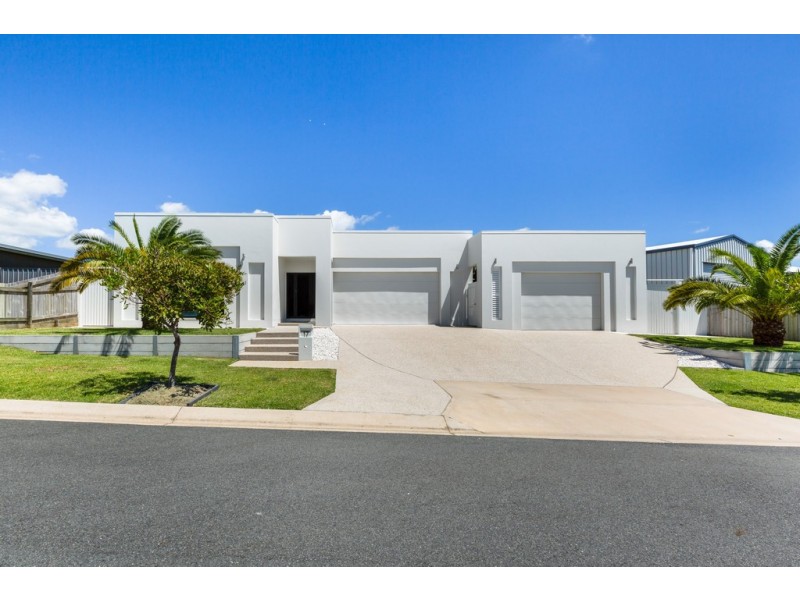 17 Albion Crescent, Mount Pleasant QLD 4740