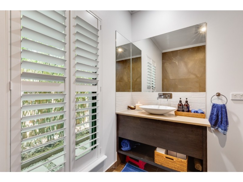 17 Albion Crescent, Mount Pleasant QLD 4740