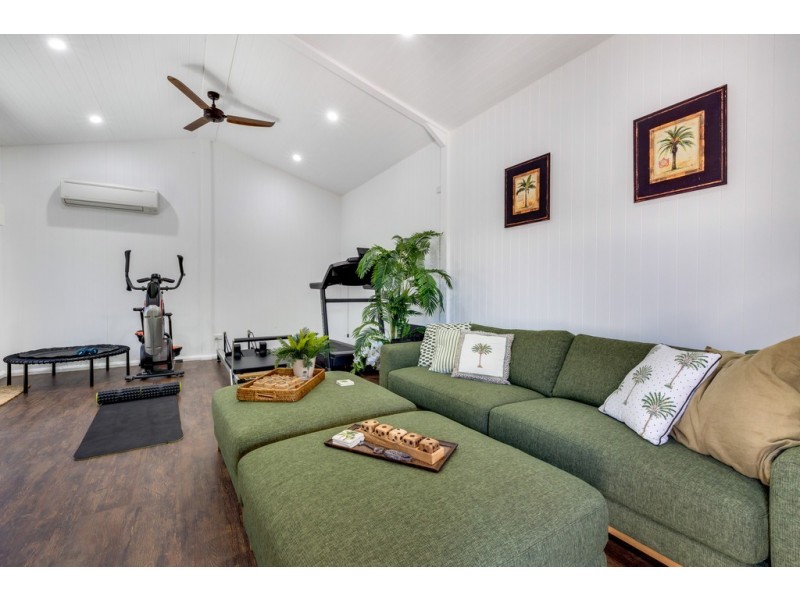 17 Albion Crescent, Mount Pleasant QLD 4740