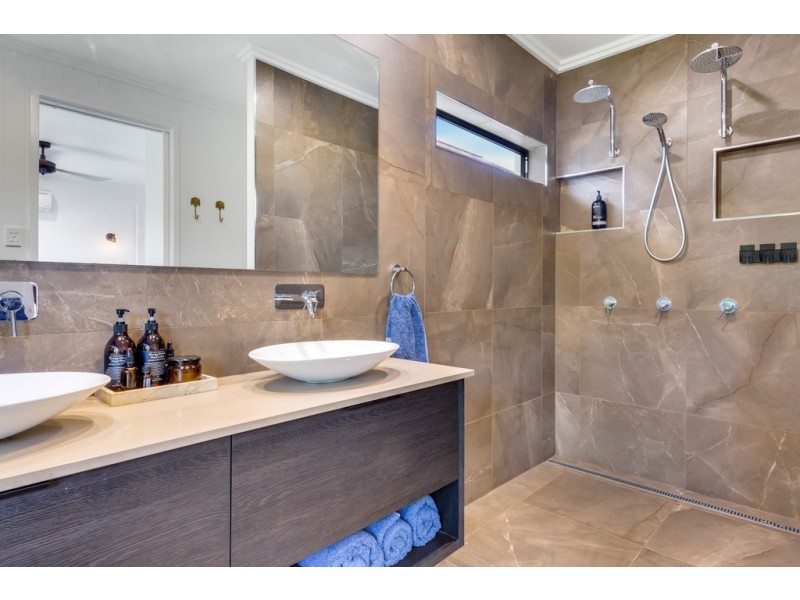 17 Albion Crescent, Mount Pleasant QLD 4740