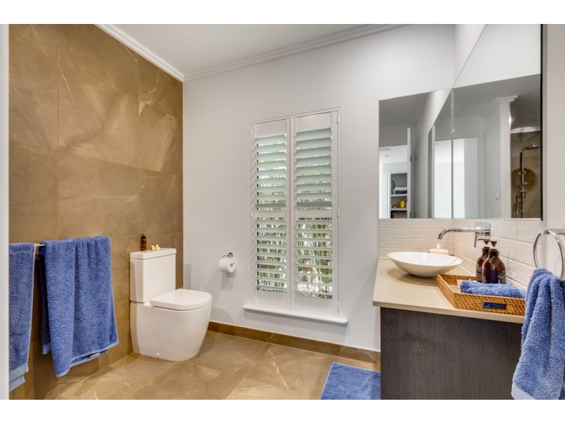 17 Albion Crescent, Mount Pleasant QLD 4740