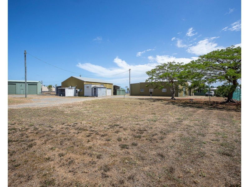Shed 1/15 Thirteenth Lane, Mackay QLD 4740