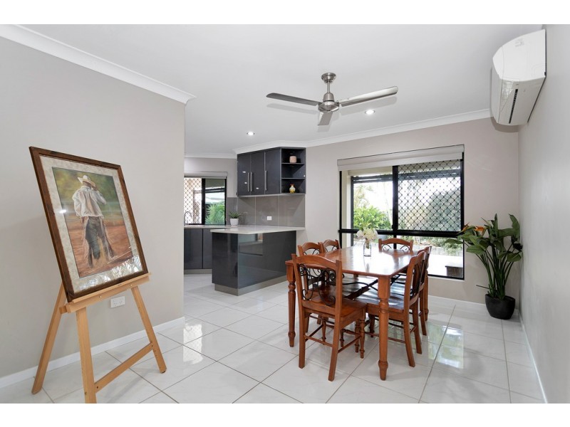 11 Macartney Drive, Marian QLD 4753