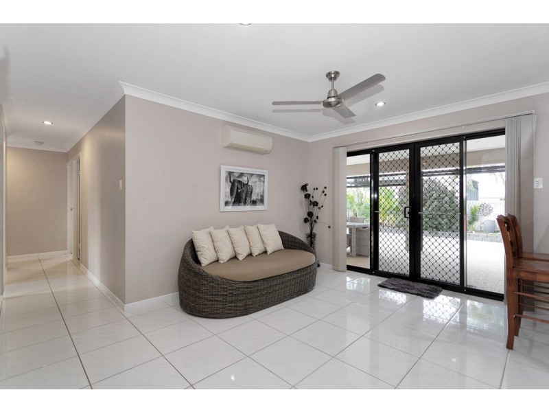 11 Macartney Drive, Marian QLD 4753