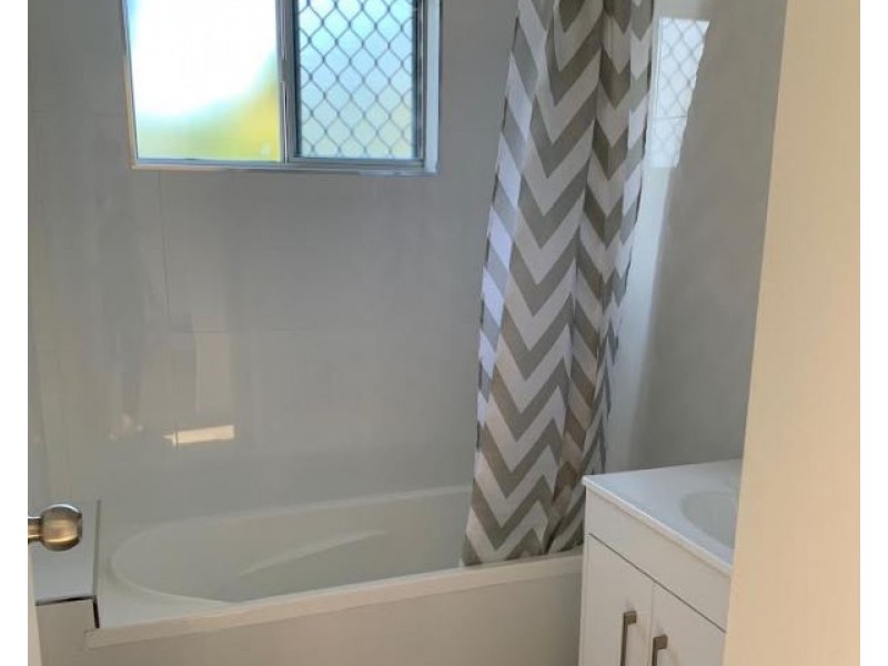 2/20 Arthur Street, Mount Pleasant QLD 4740