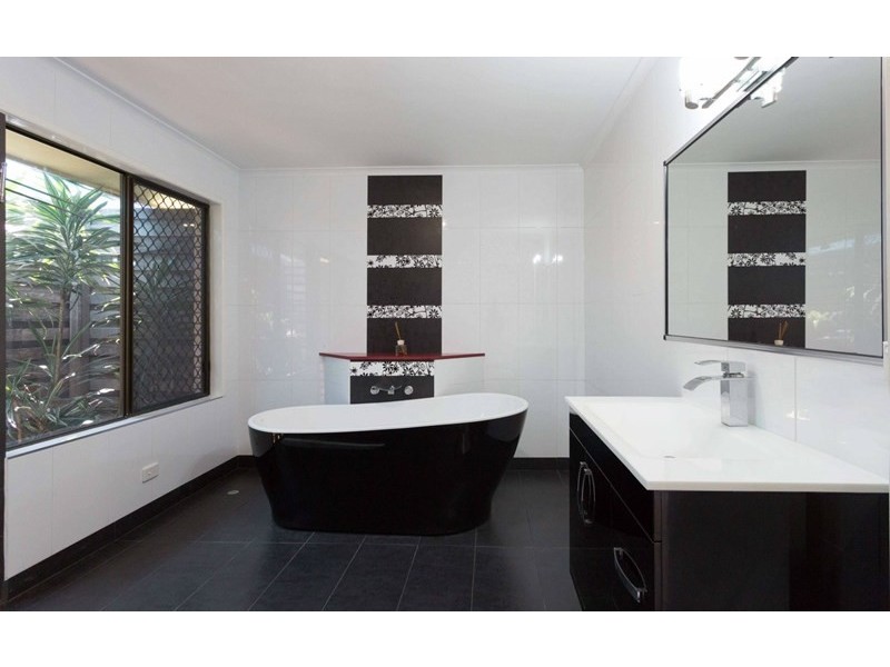 23 Pandanus Street, Beaconsfield QLD 4740