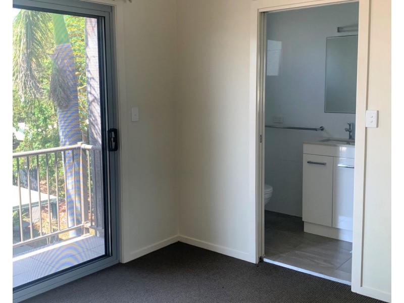 6/13 Symons Street, Mackay QLD 4740