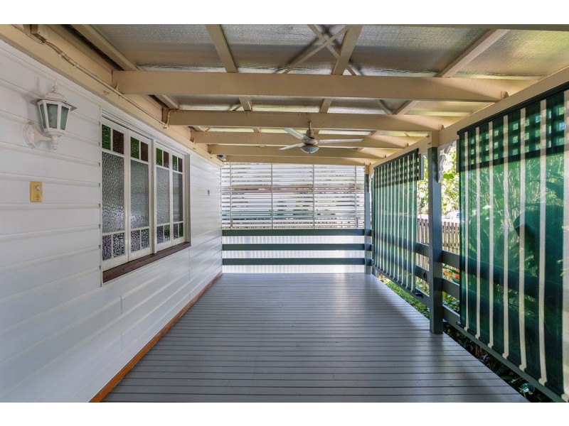 1A High Street, Walkerston QLD 4751