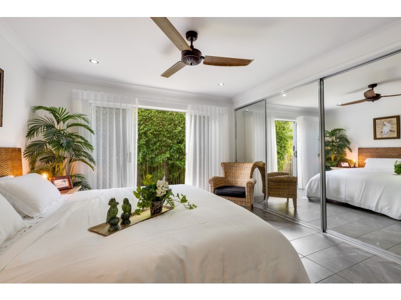 2 Morehead Drive, Rural View QLD 4740