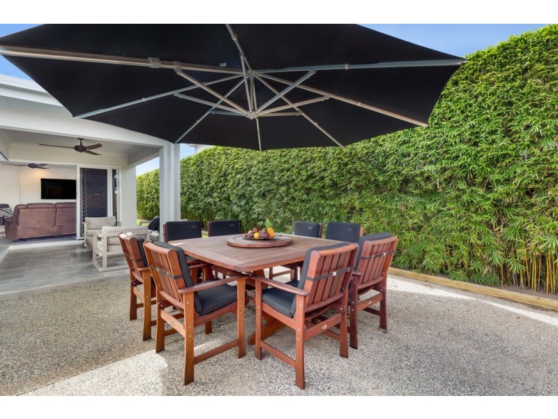 2 Morehead Drive, Rural View QLD 4740