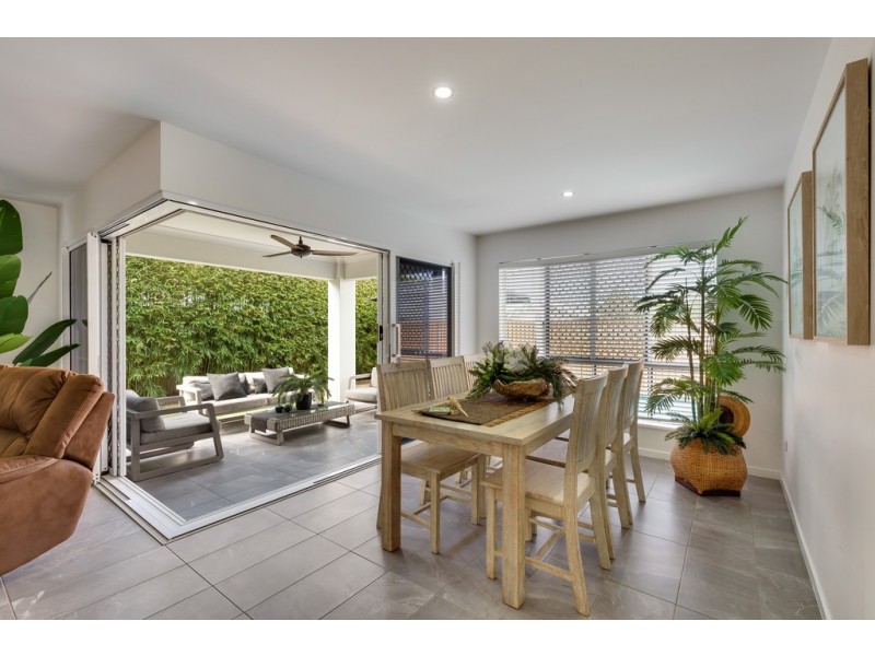 2 Morehead Drive, Rural View QLD 4740