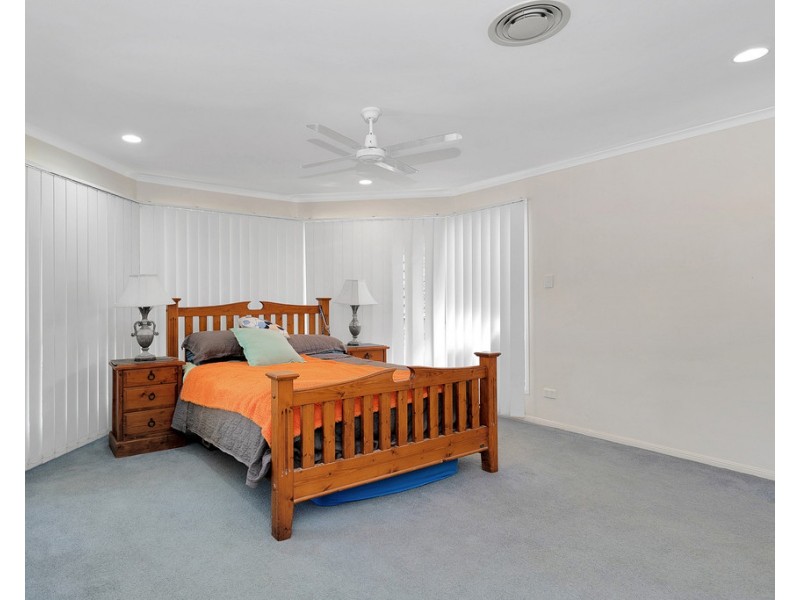 14 Border Street, Glenella QLD 4740