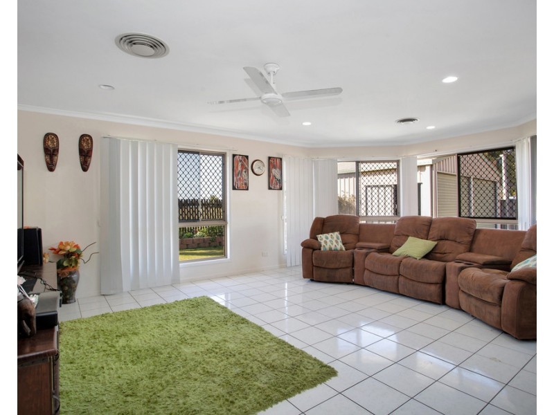 14 Border Street, Glenella QLD 4740