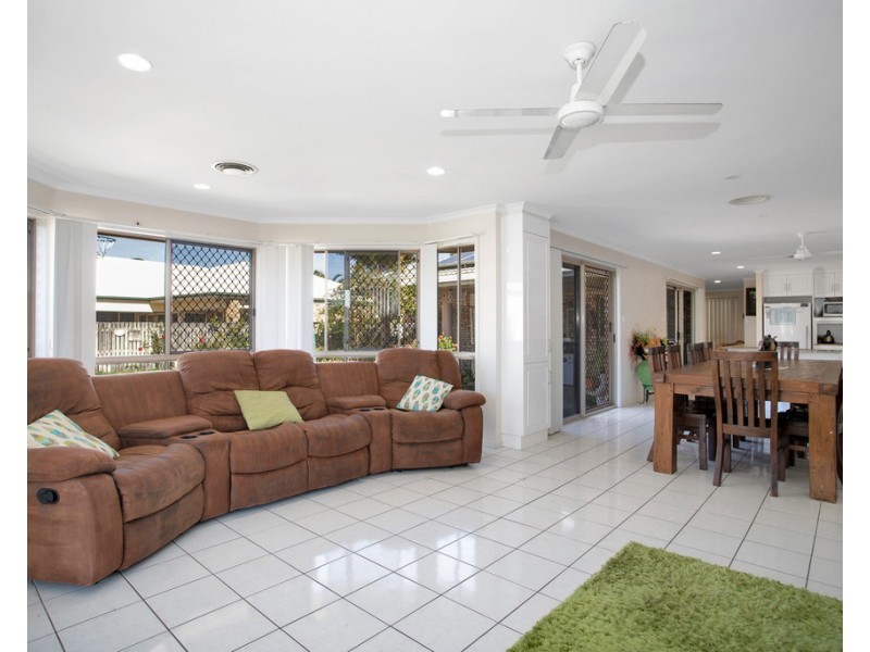 14 Border Street, Glenella QLD 4740