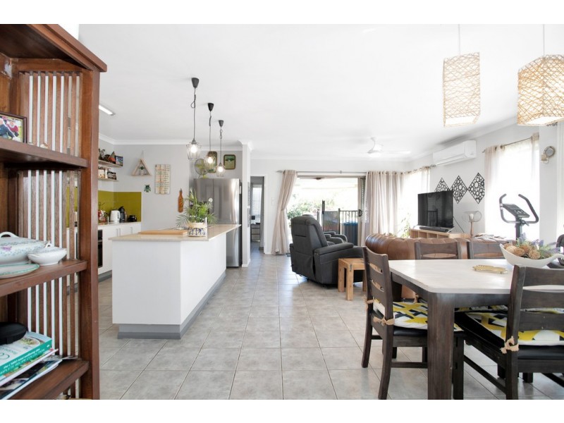 29 Jasmine Drive, Blacks Beach QLD 4740