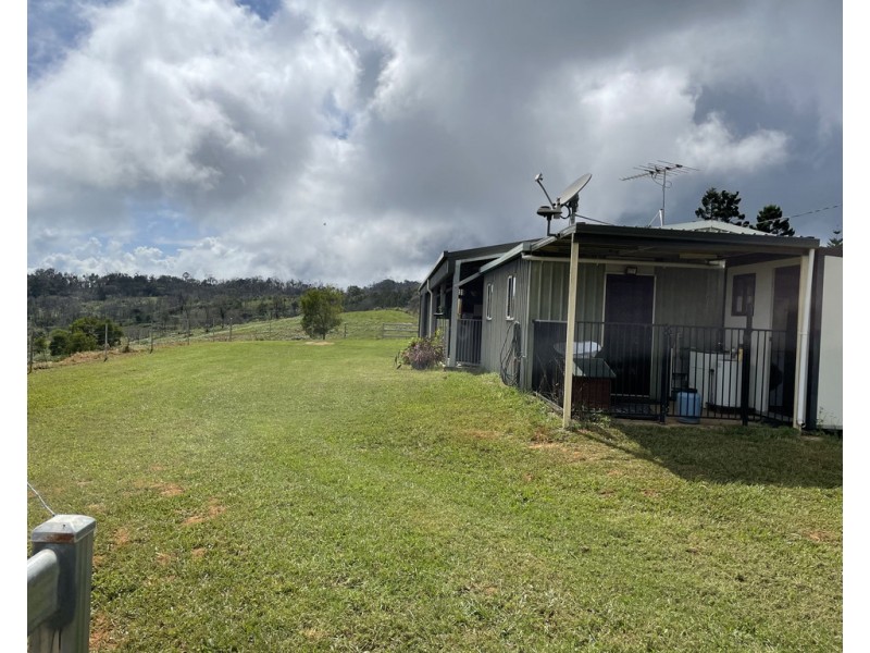 189 Cathay Creek Road, Crediton QLD 4757