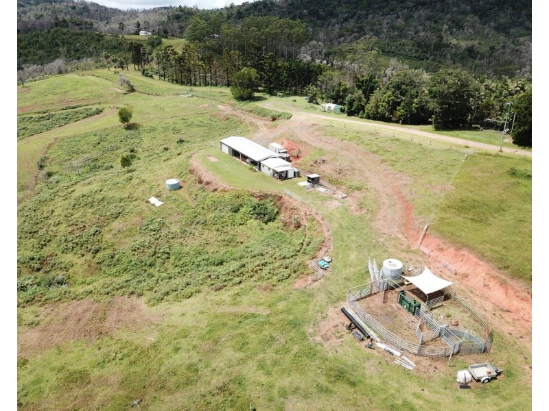 189 Cathay Creek Road, Crediton QLD 4757