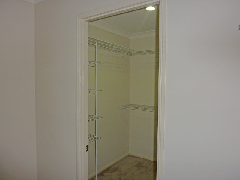 24 Woden Cres, Ooralea QLD 4740