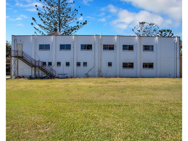 30 Pugsley Street, Walkerston QLD 4751