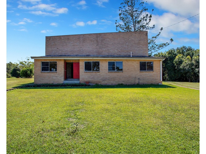 30 Pugsley Street, Walkerston QLD 4751