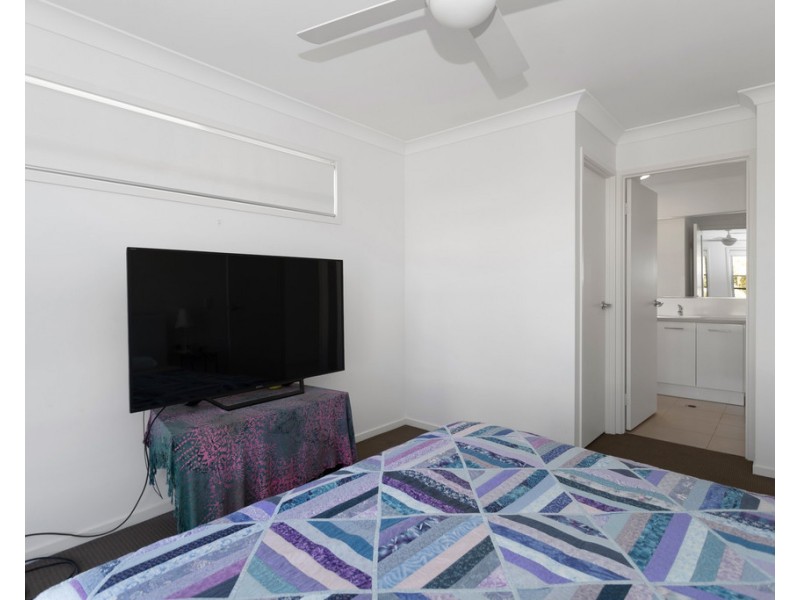 16 Aspen Street, Rural View QLD 4740