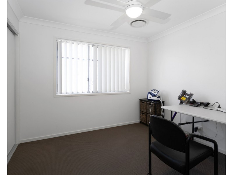 16 Aspen Street, Rural View QLD 4740