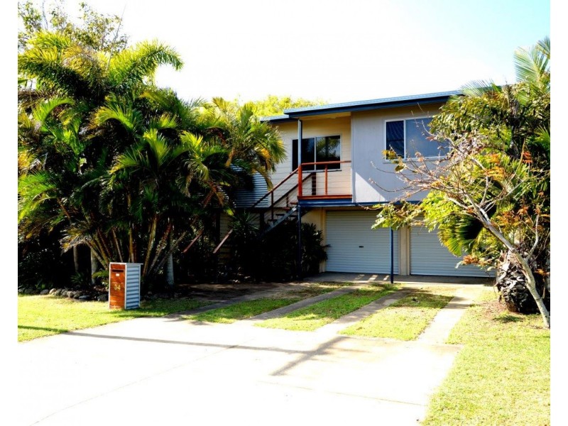 34 Pelican Street, Slade Point QLD 4740
