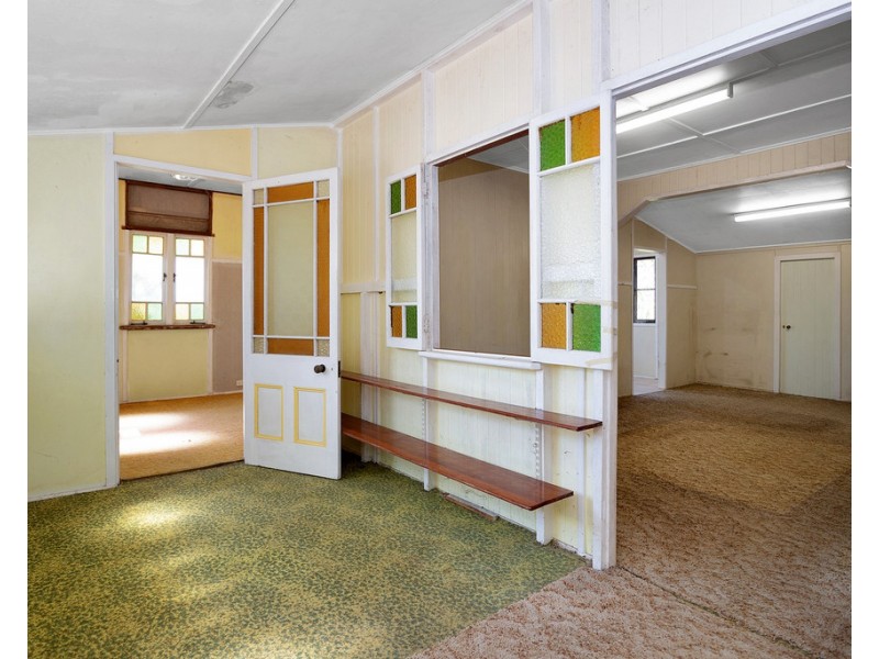 33 Holland Street, West Mackay QLD 4740