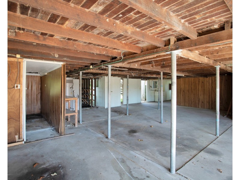 33 Holland Street, West Mackay QLD 4740