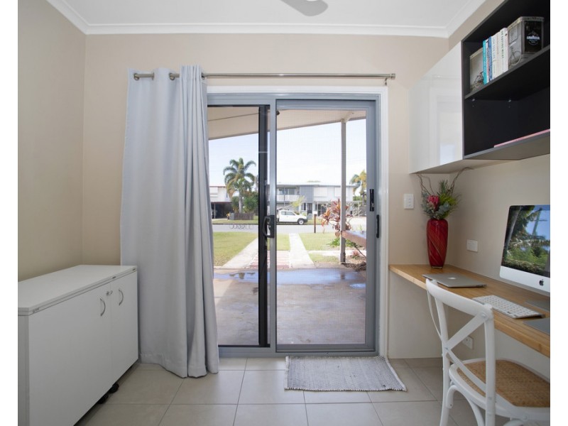 6 Hodges Street, East Mackay QLD 4740