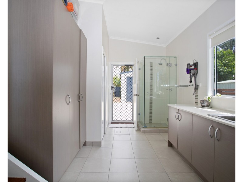 6 Hodges Street, East Mackay QLD 4740