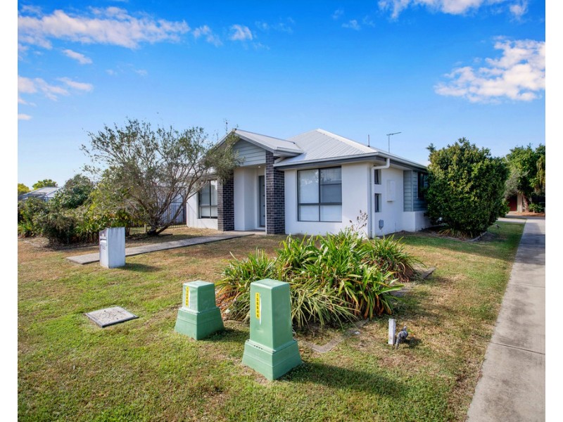 135 Whitehaven Drive, Blacks Beach QLD 4740