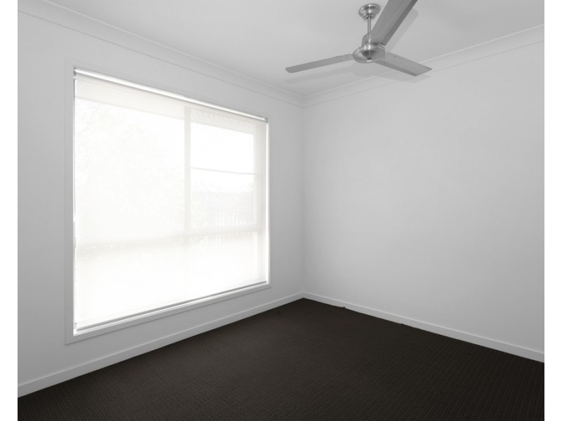 135 Whitehaven Drive, Blacks Beach QLD 4740