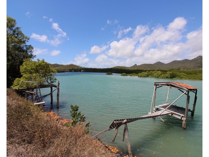 L409 Poinciana Avenue, Seaforth QLD 4741